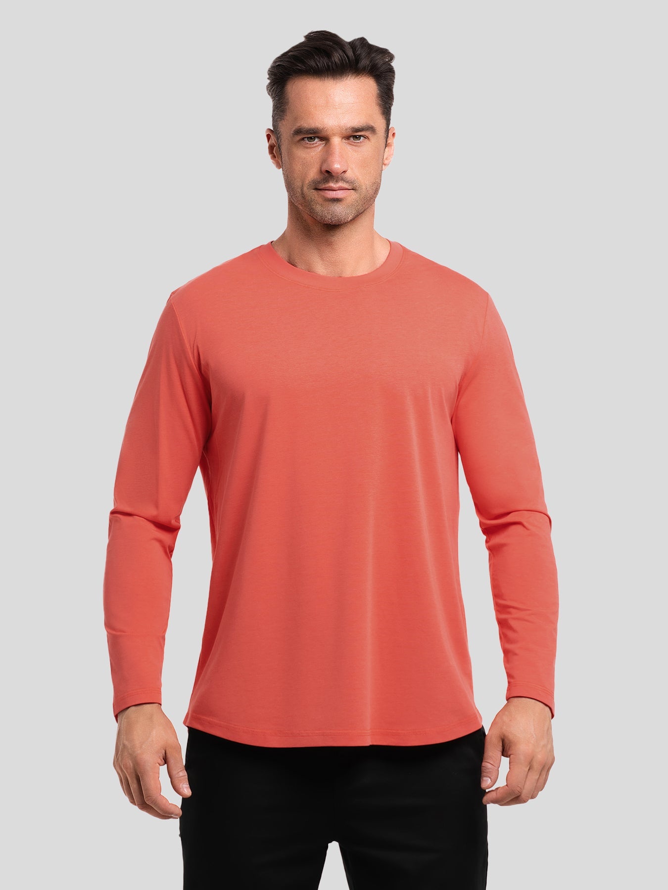 StaySmooth Long Sleeve Curve Hem Tee:Classic Fit