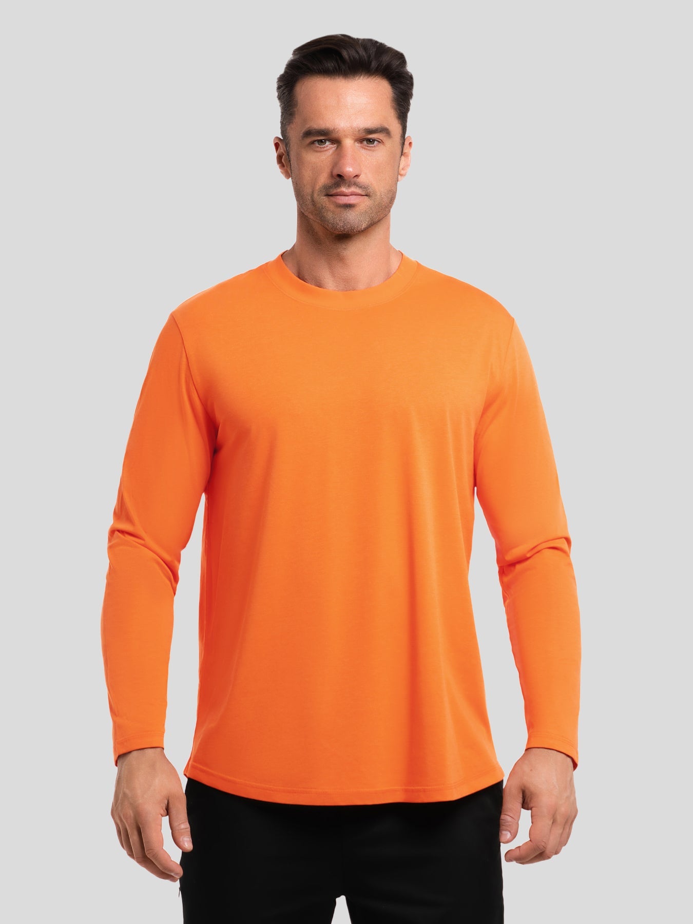 StaySmooth Long Sleeve Curve Hem Tee:Classic Fit