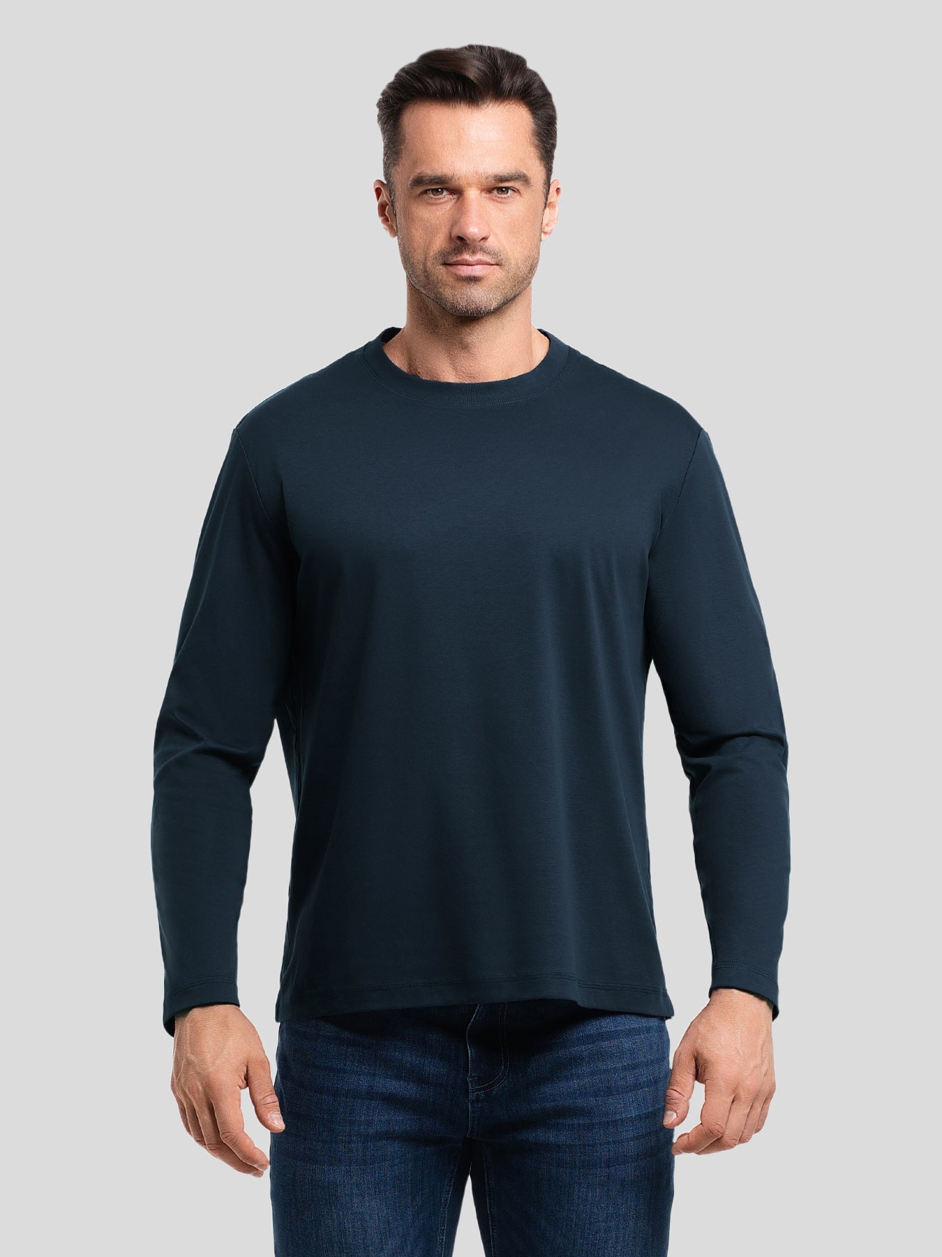 CloudWear 2.0 Split-Hem Long Sleeve Tee: Classic Fit