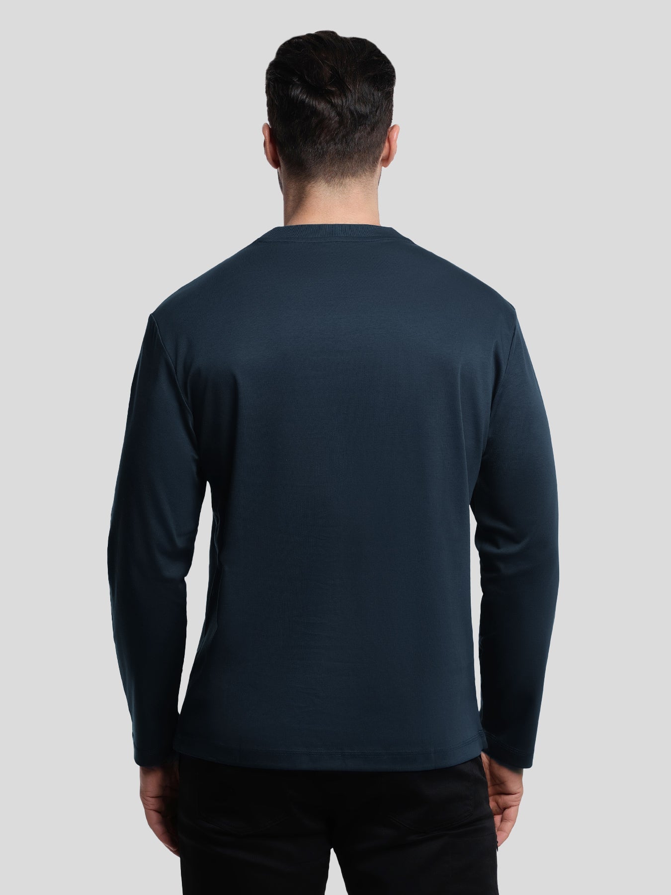CloudWear 2.0 Split-Hem Long Sleeve Tee: Slim Fit